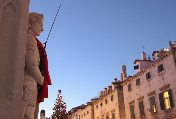 Dubrovnik vestiu o traje natalino
